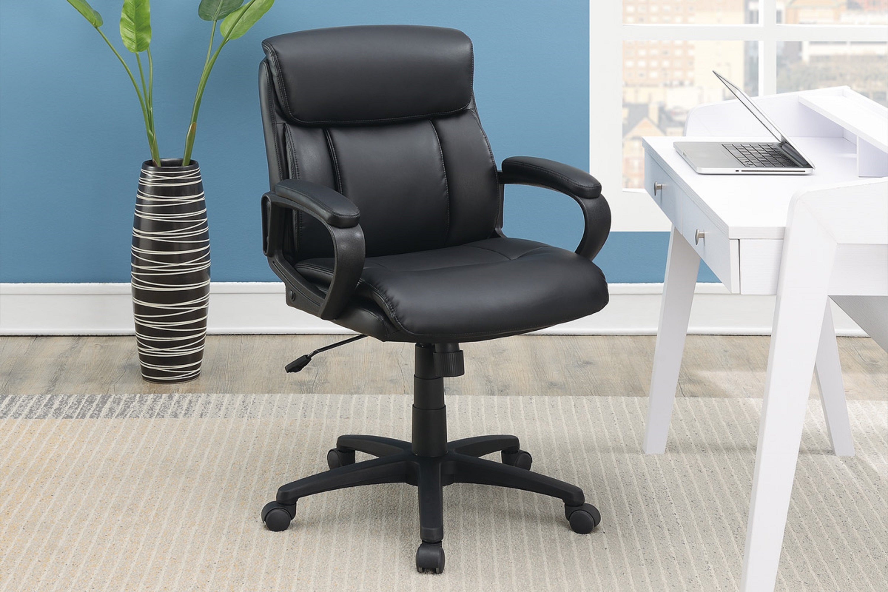 Classic Office Chair (Black)