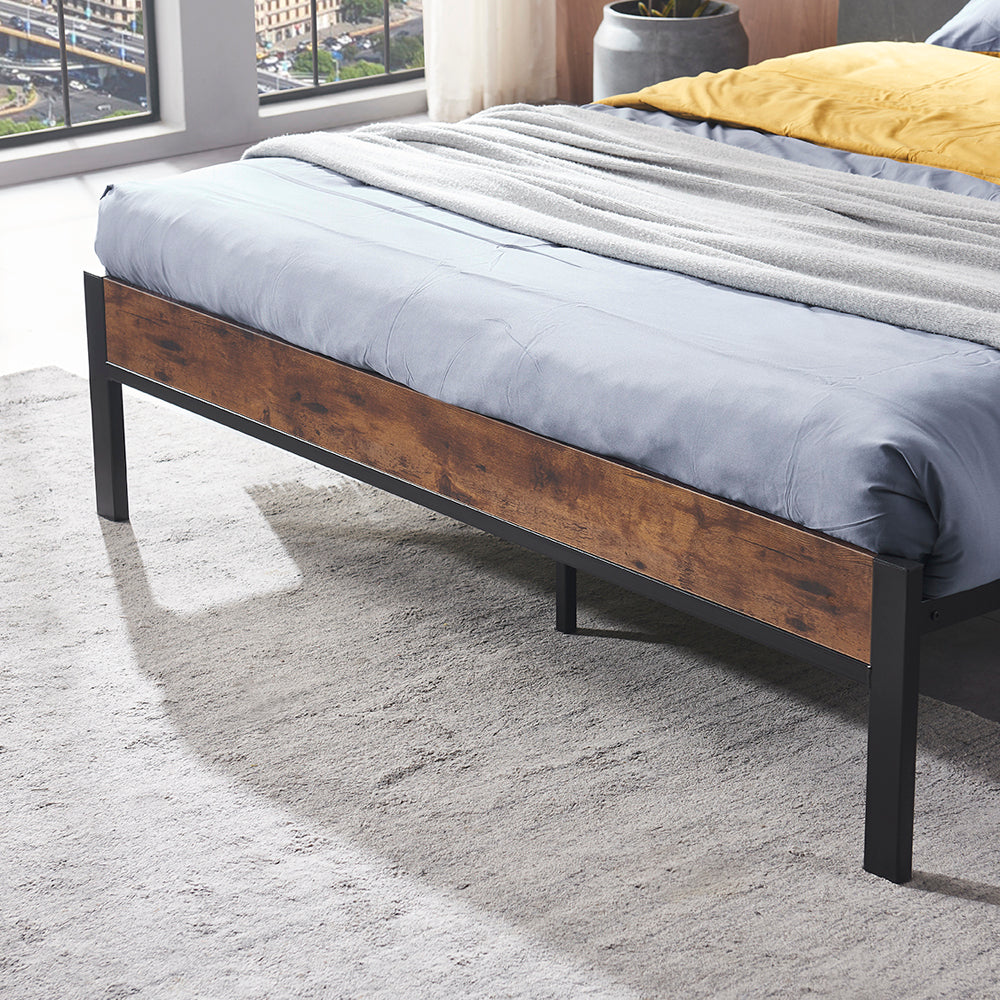 King  Size Metal Platform Bed Frame with Wooden Headboard and Footboard (Nature)