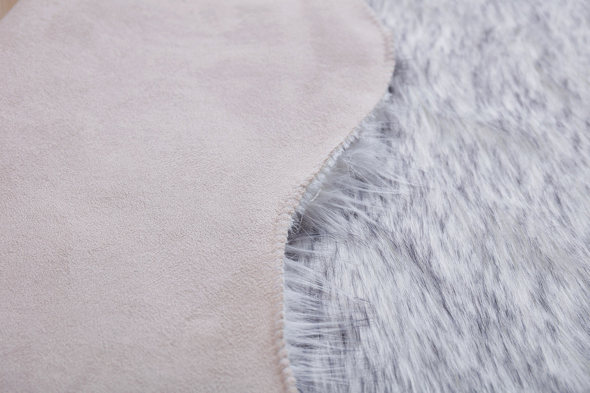 3.25' x 2.33' Luxury Decorative Hand Tufted Faux Fur Sheepskin Area Rug (Gray)