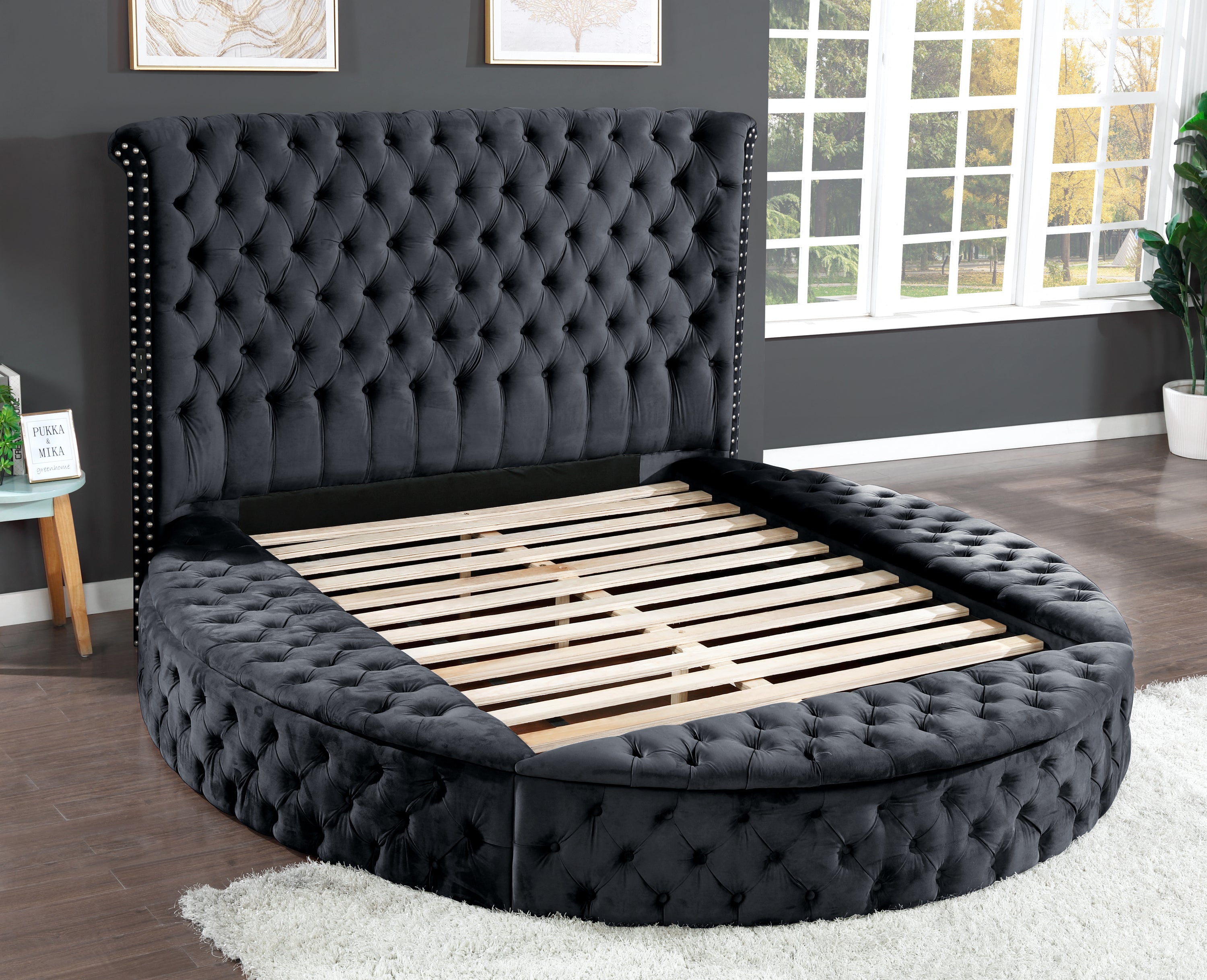 King Size Tufted Upholstery Storage (Black)