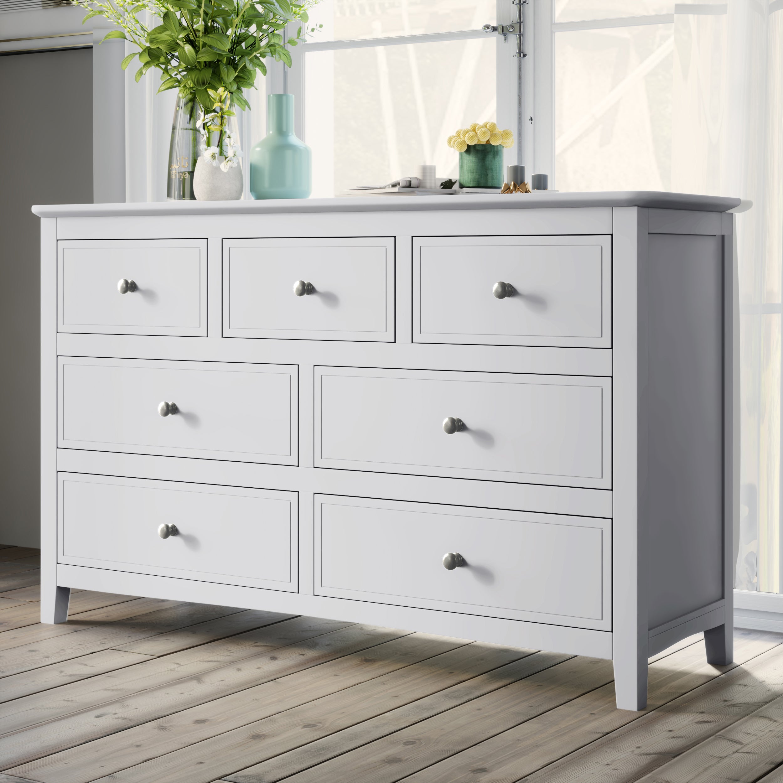 7 Drawers Solid Wood Dresser in (White)