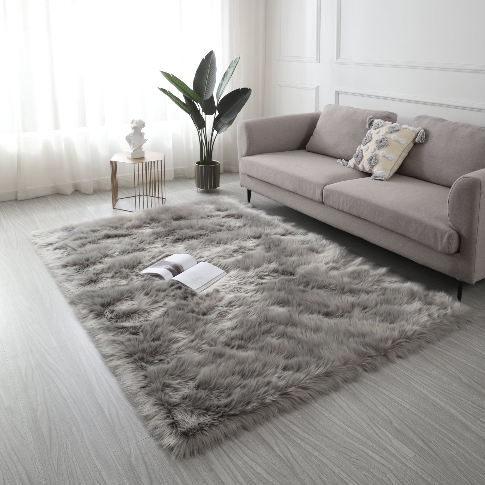 5' x 2.96' Cozy Collection Ultra Soft Fluffy Faux Fur Sheepskin Area Rug (Gray)